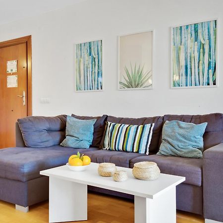 Carihuela Playa By Ivi Real Estate Appartement Torremolinos Buitenkant foto
